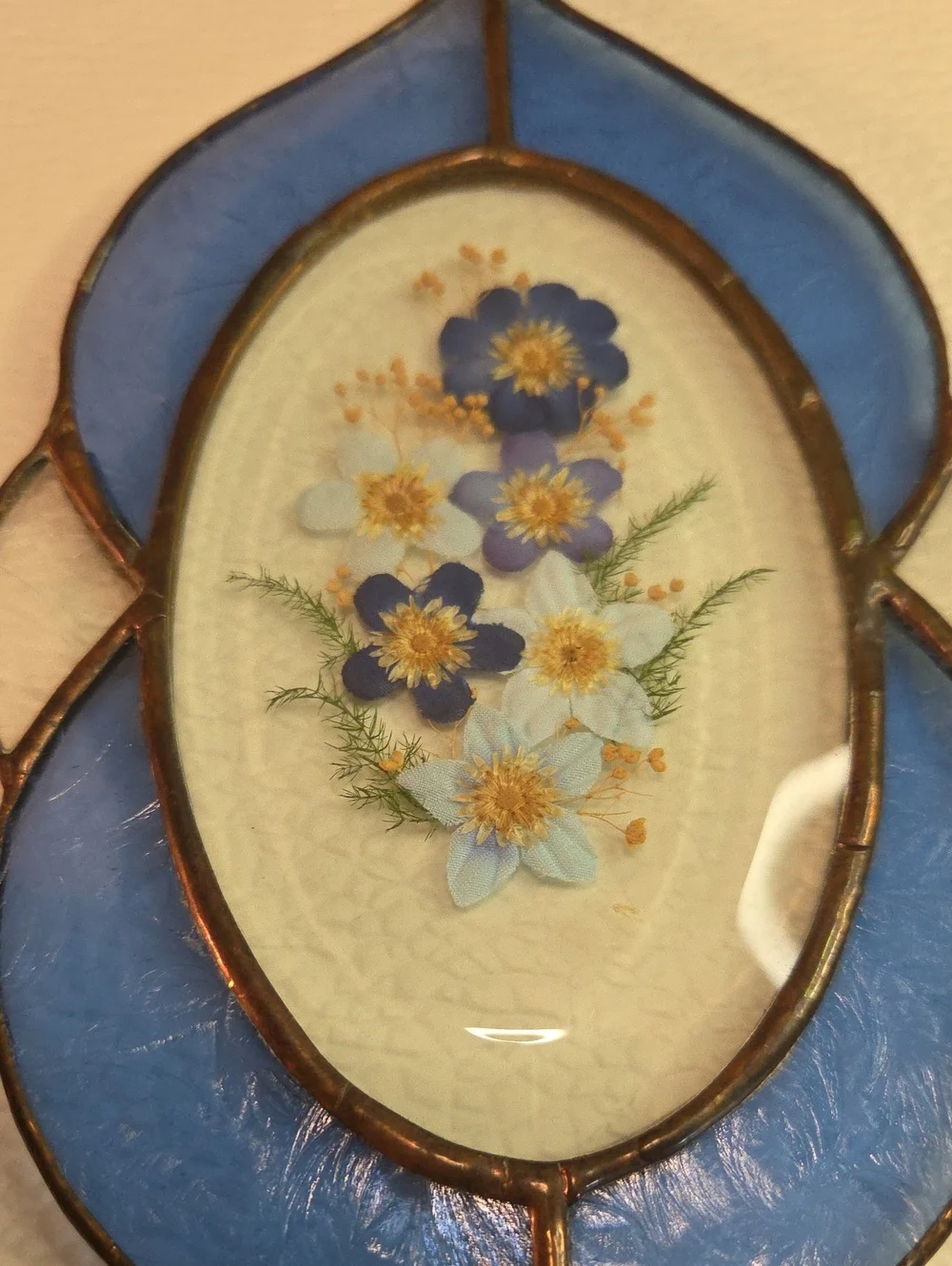 Vintage Hanging Stained Glass Suncatcher With Pressed Flowers - Picture 5 of 5